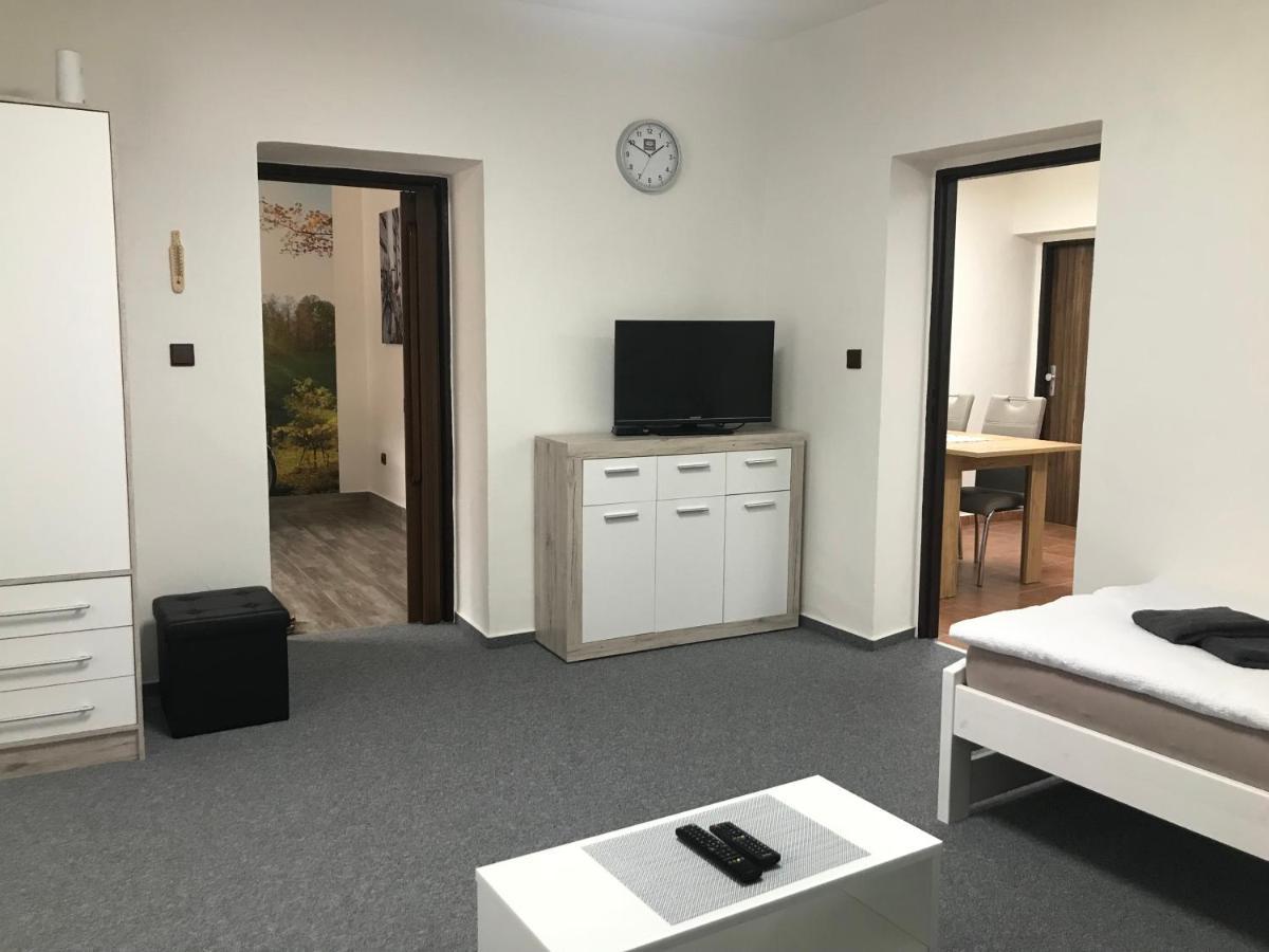 Cyklo-Moto Apartman Lomnice nad Lužnicí Kültér fotó